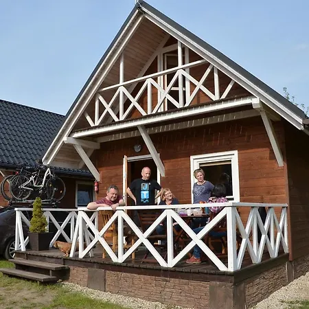 Stajnia Zwierzyniec Chalet *